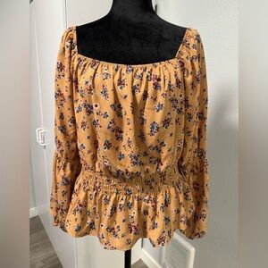 CBRAND Woman’s Floral Blouse NWOT